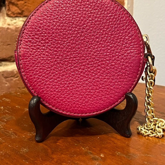Coach Leo Zodiac Lion Round Coin Purse Burgundy Pebble Leather Chain Wallet Rare - Picture 5 of 15